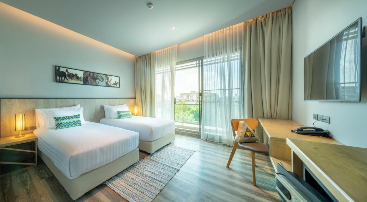 Aisana Hotel Korat Nakhonratchasima Zewnętrze zdjęcie